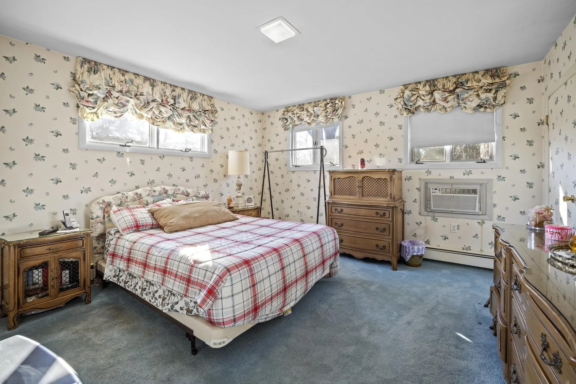 27 Hampshire Road Portsmouth NH 03801