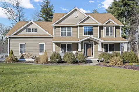 14 Drummer Road Pelham NH 03076