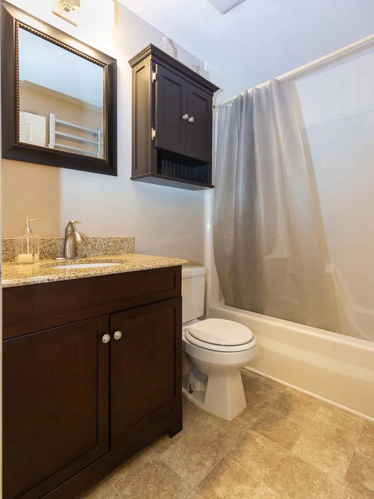 4 Ambler Way Durham NH 03824