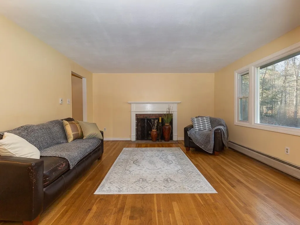 4 Ambler Way Durham NH 03824