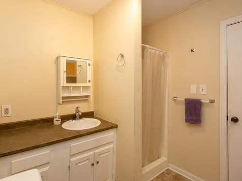 4 Ambler Way Durham NH 03824