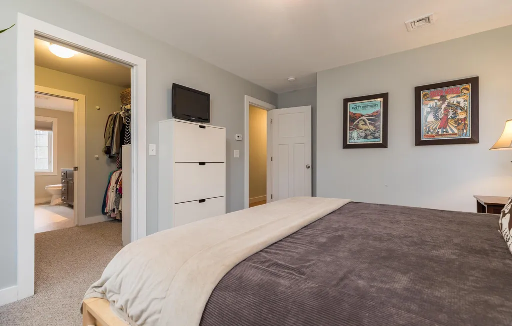 38 Jenkins Road Lee NH 03861