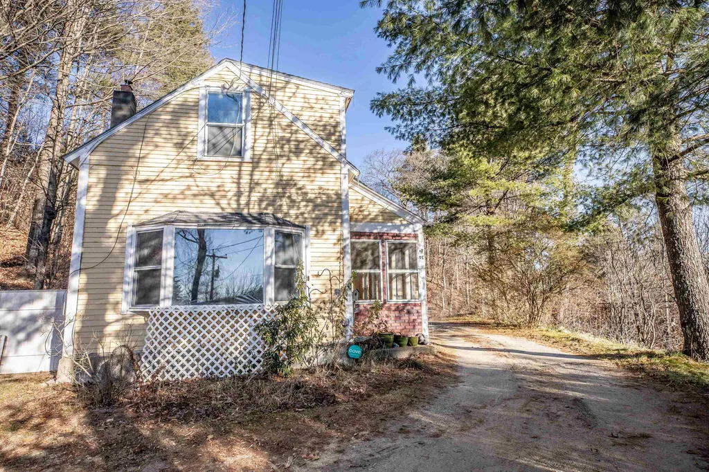 9e Cabana Drive Peterborough NH 03458