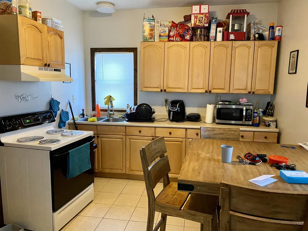 99 Pleasant Street Littleton NH 03561