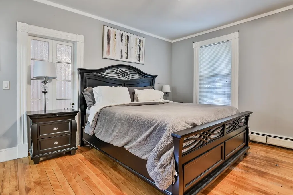 79 Whitney Street Nashua NH 03064