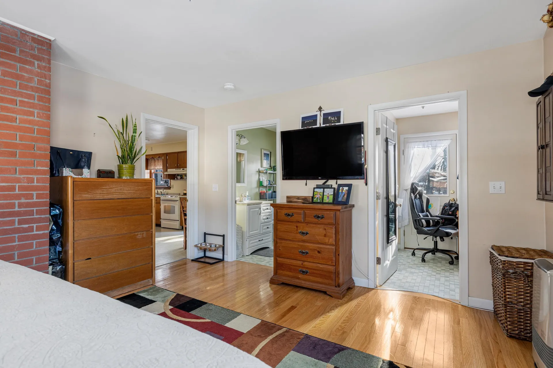 13 Hanover Street South Burlington VT 05403