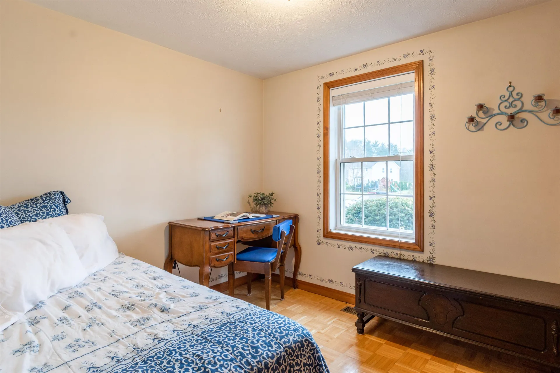 15 Tamarack Court Manchester NH 03103