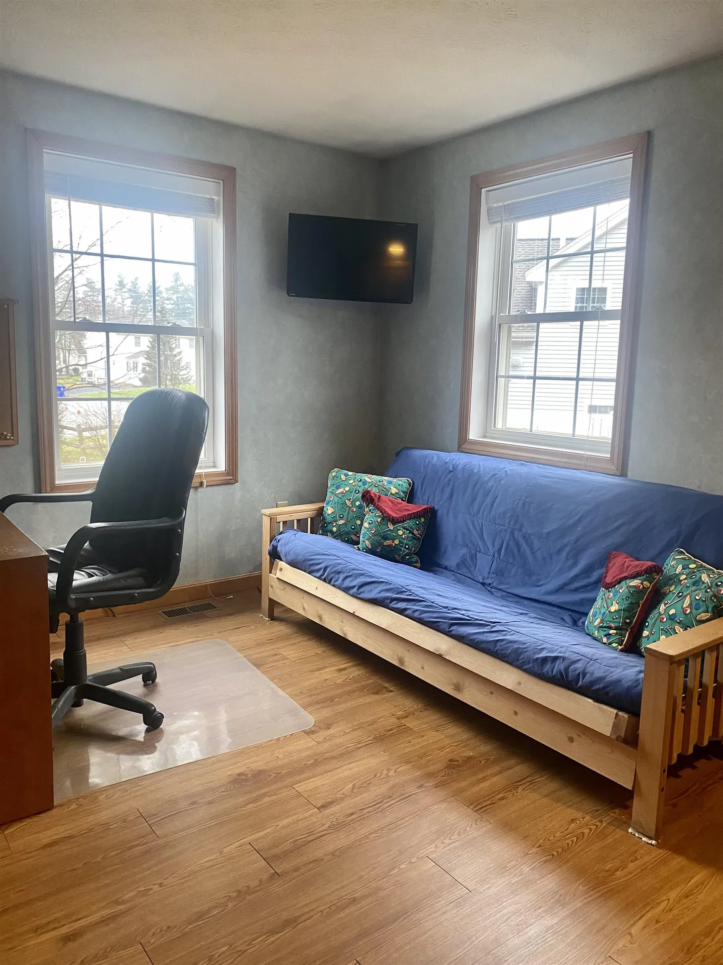 15 Tamarack Court Manchester NH 03103