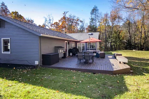 7 Gordon Drive Londonderry NH 03053