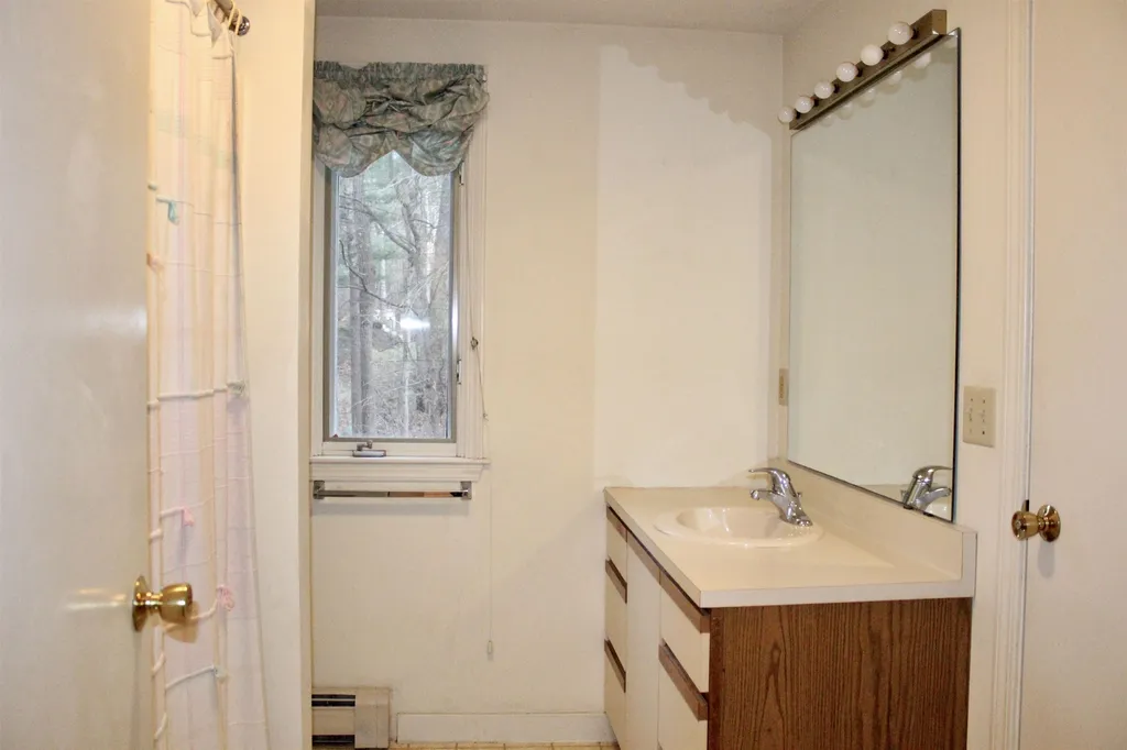 43 Brookside Drive Stratham NH 03885