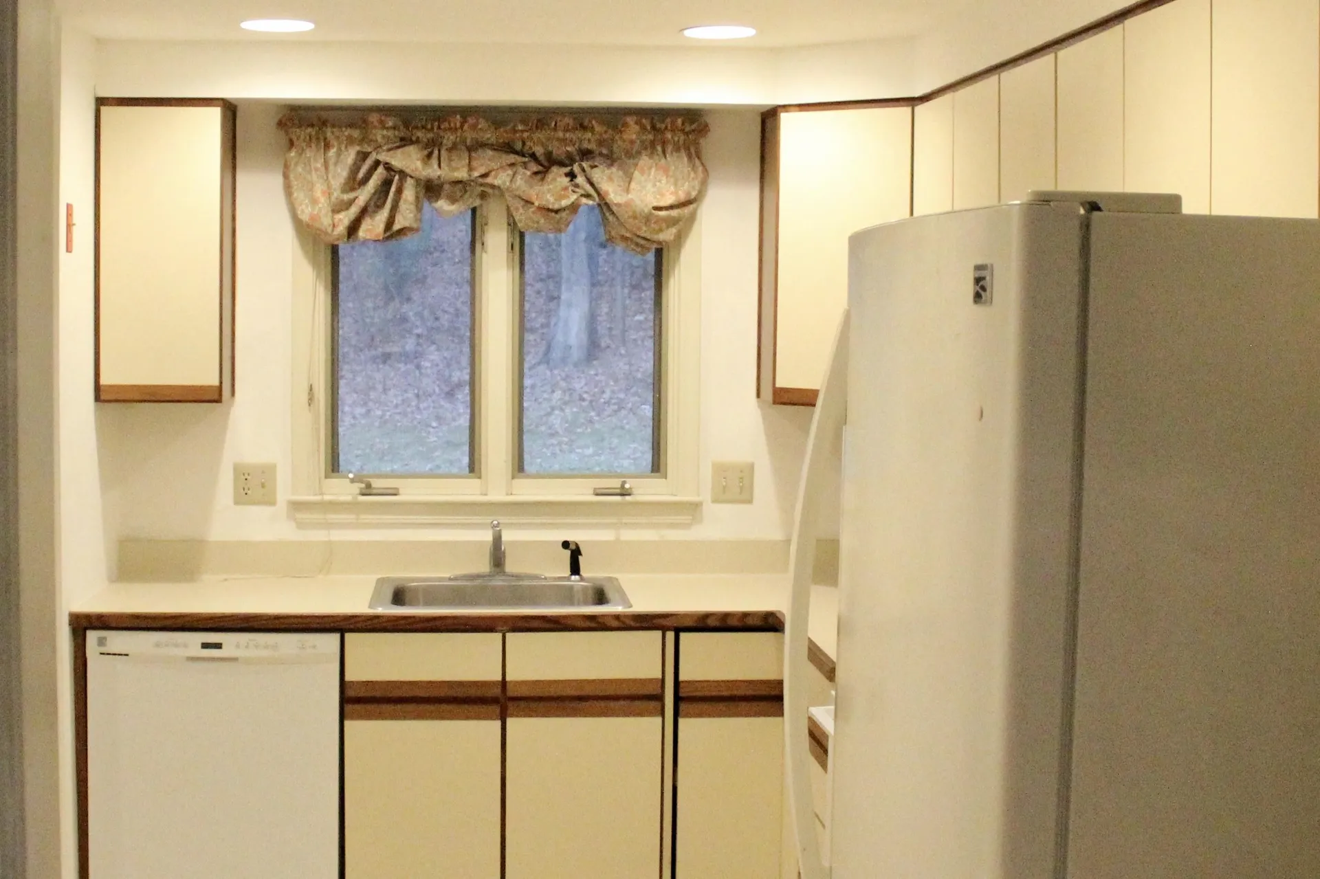 43 Brookside Drive Stratham NH 03885