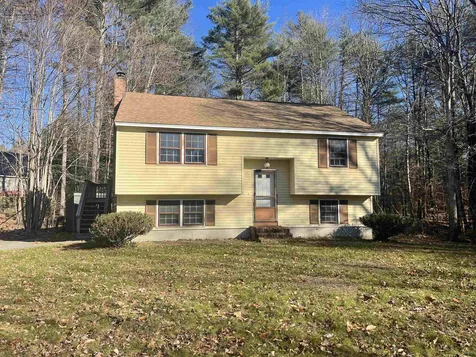 6 Black Jack Drive Epping NH 03042