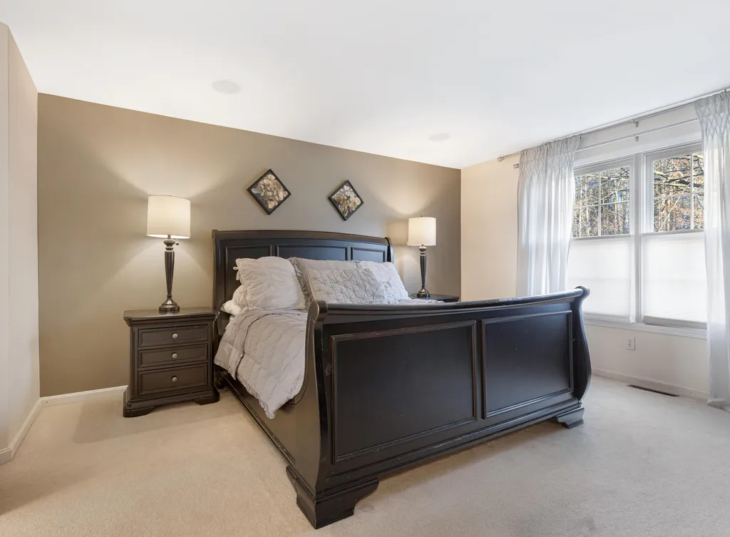 9 Sydney Drive Essex VT 05452