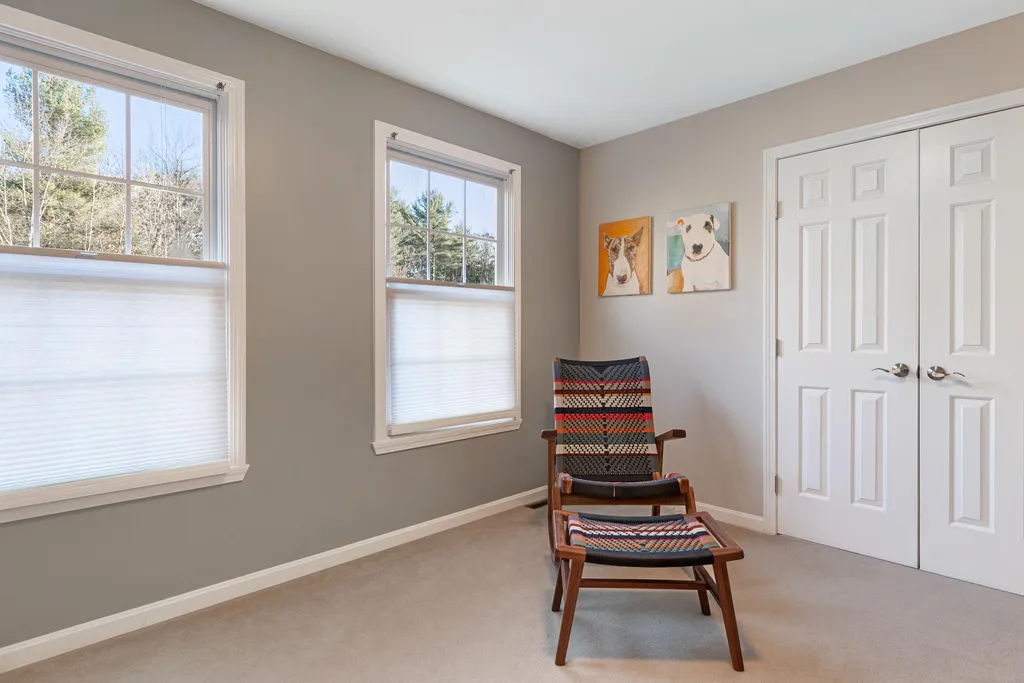 9 Sydney Drive Essex VT 05452