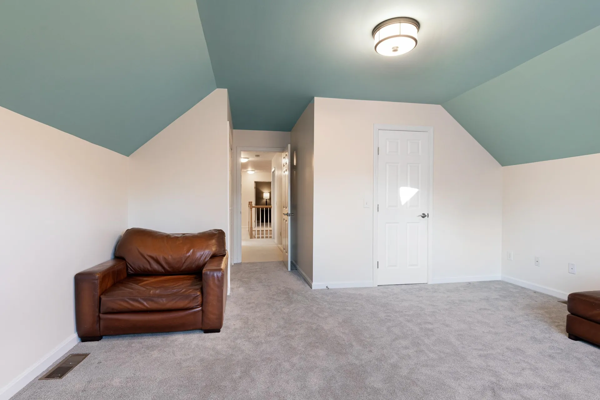 9 Sydney Drive Essex VT 05452