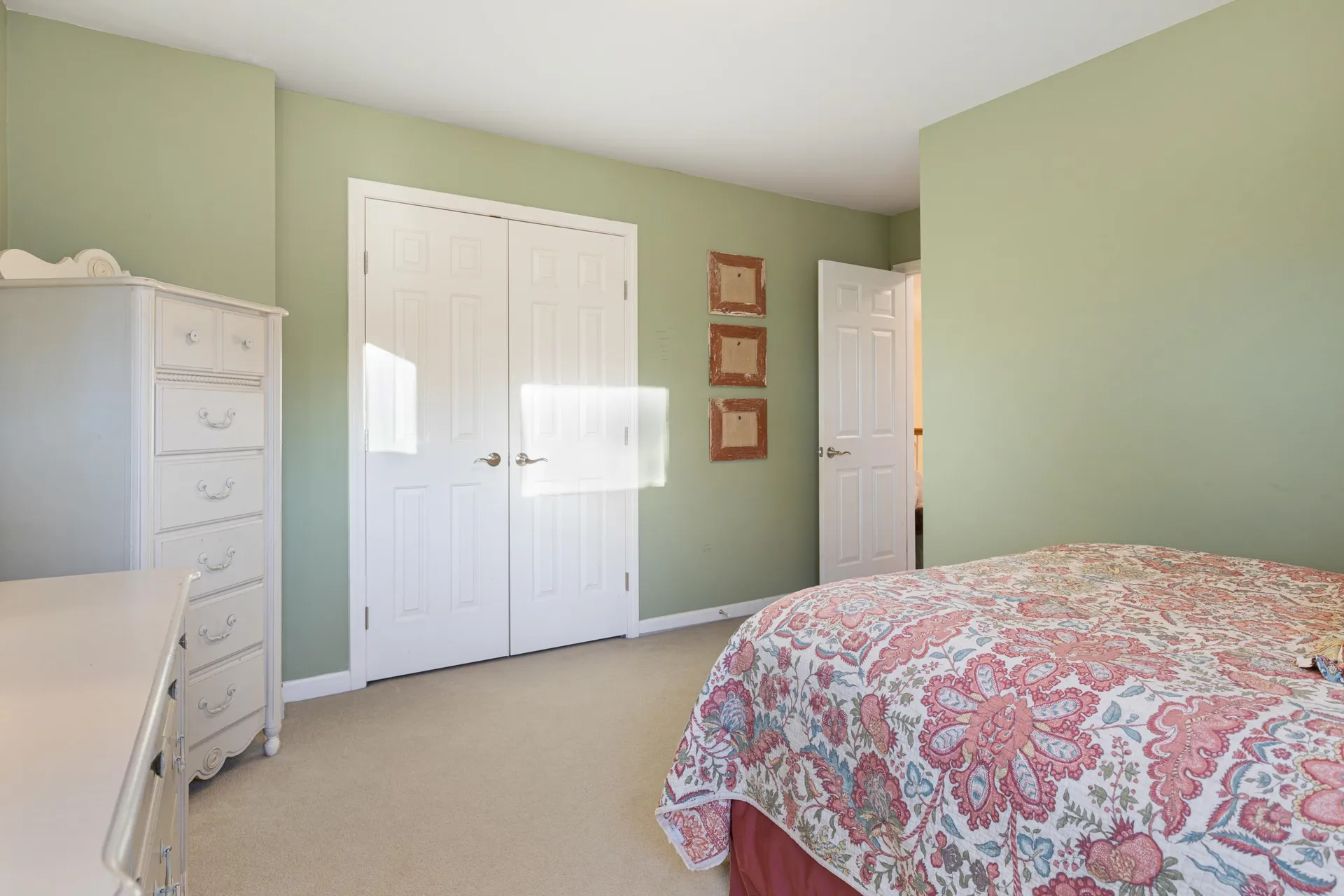 9 Sydney Drive Essex VT 05452
