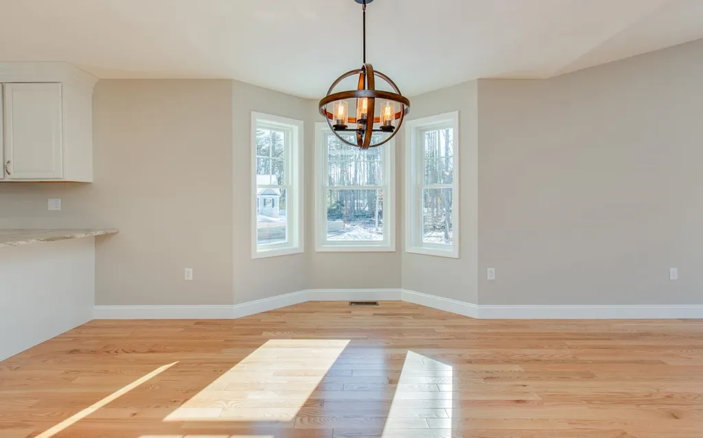 63 Abacoa Road Pelham NH 03076