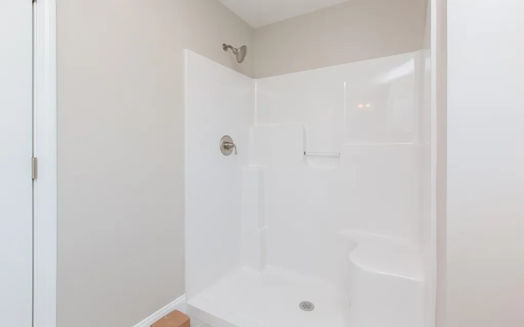 63 Abacoa Road Pelham NH 03076
