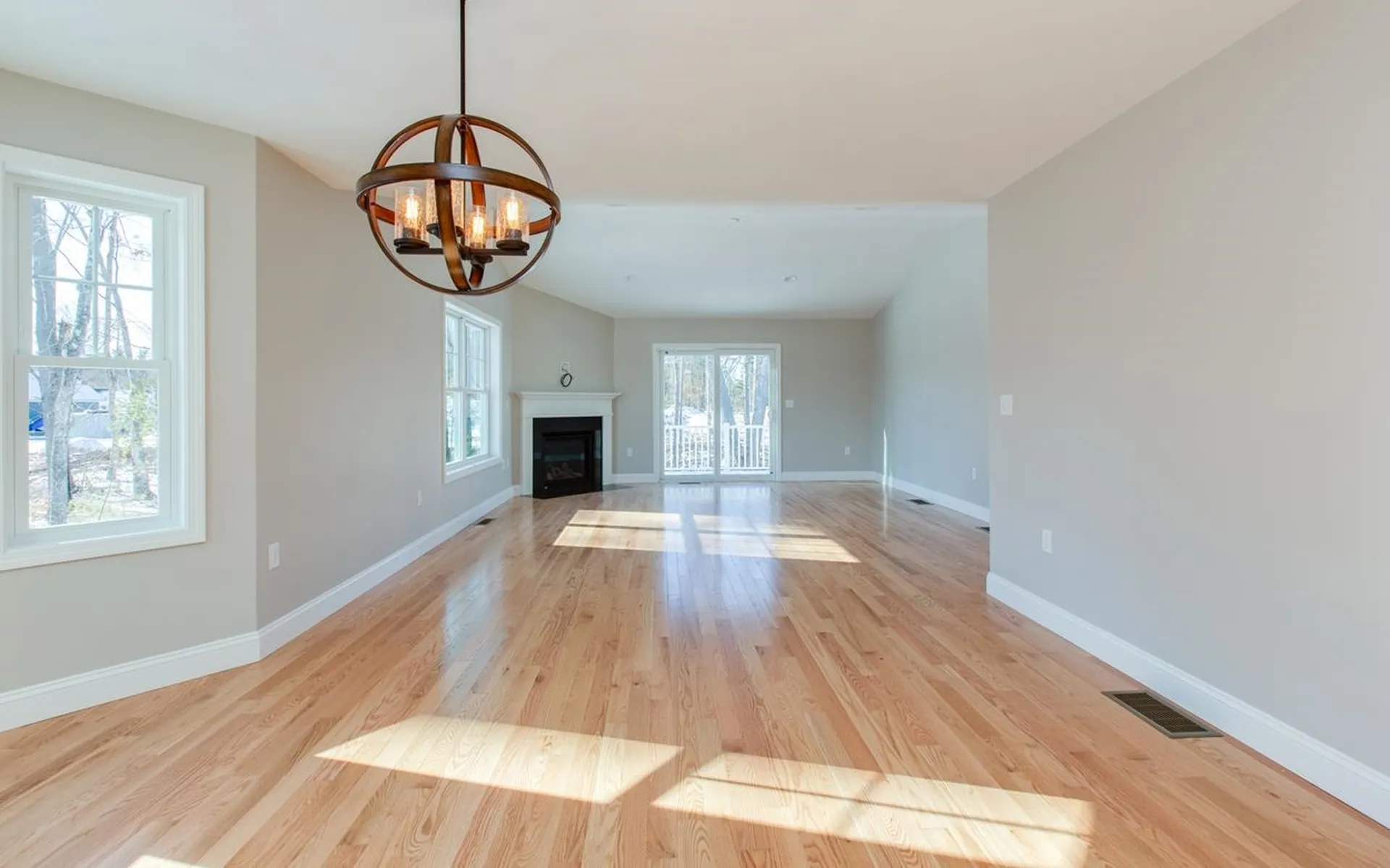63 Abacoa Road Pelham NH 03076
