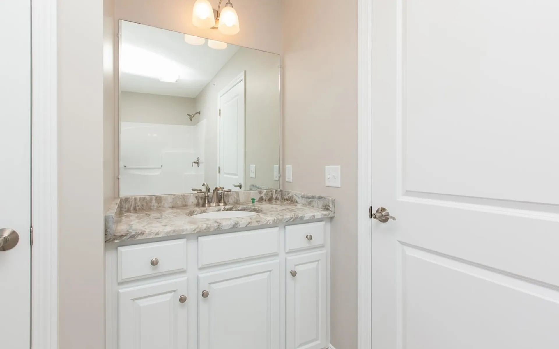 63 Abacoa Road Pelham NH 03076