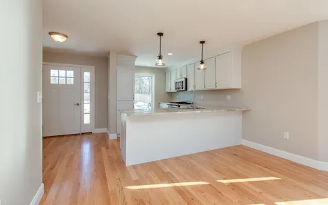 63 Abacoa Road Pelham NH 03076