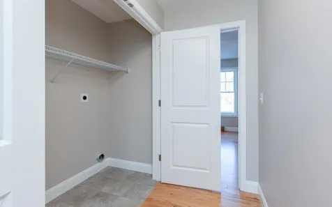 63 Abacoa Road Pelham NH 03076