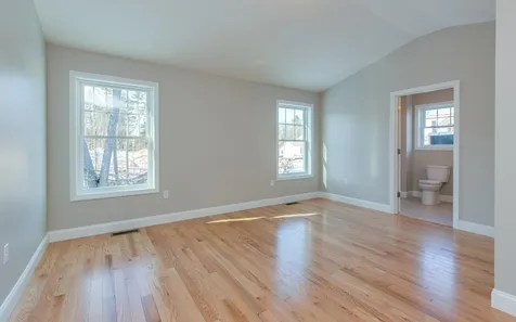63 Abacoa Road Pelham NH 03076