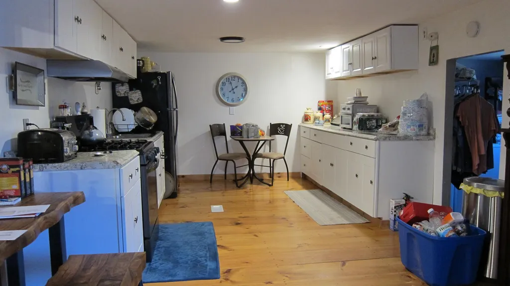 6 Mildred Avenue Raymond NH 03077