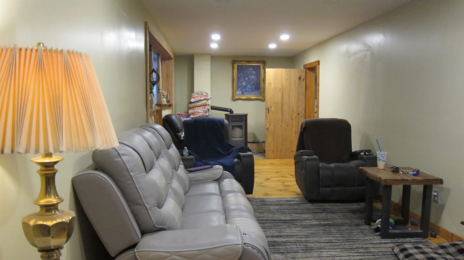 6 Mildred Avenue Raymond NH 03077