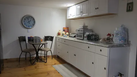 6 Mildred Avenue Raymond NH 03077
