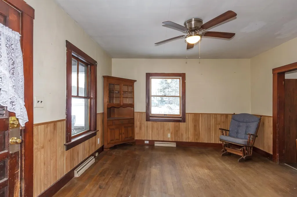 738 Hanover Street Claremont NH 03743