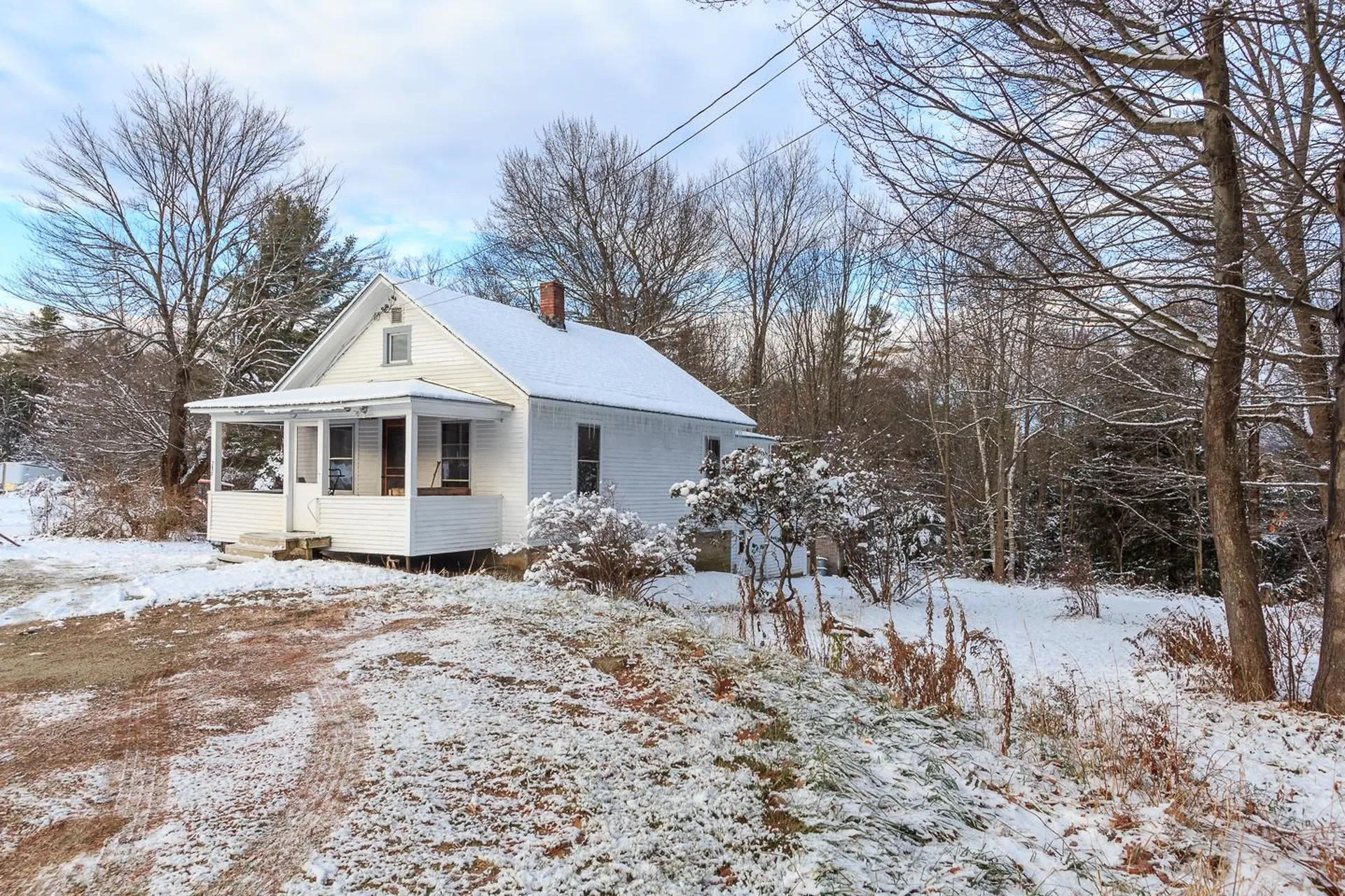 738 Hanover Street Claremont NH 03743