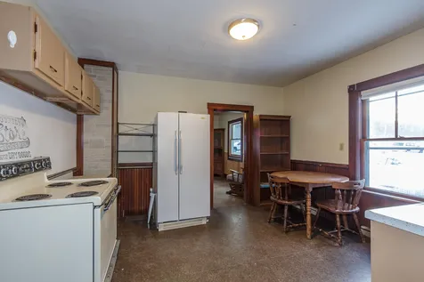 738 Hanover Street Claremont NH 03743
