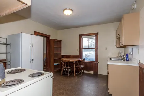 738 Hanover Street Claremont NH 03743