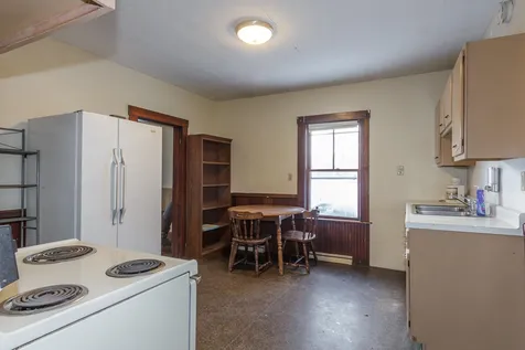 738 Hanover Street Claremont NH 03743