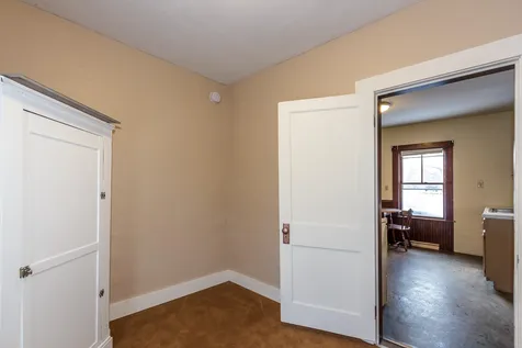 738 Hanover Street Claremont NH 03743