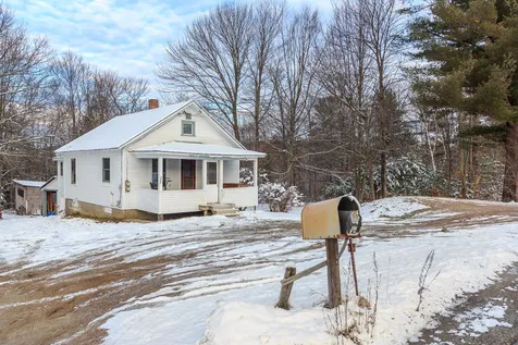 738 Hanover Street Claremont NH 03743