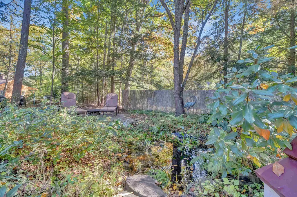 6 Old Gordon Road Brentwood NH 03833