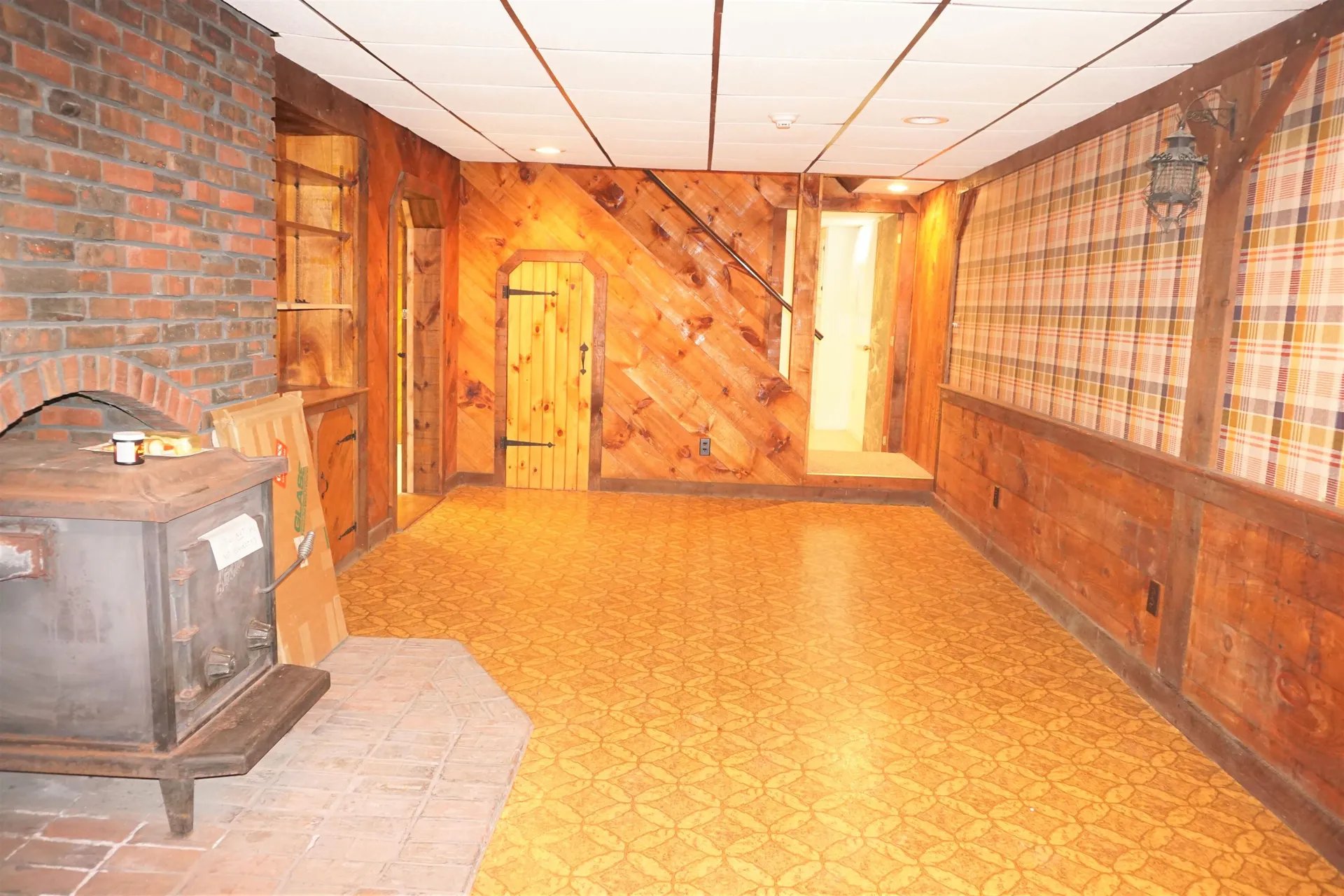 76 Ridge Road Nashua NH 03062