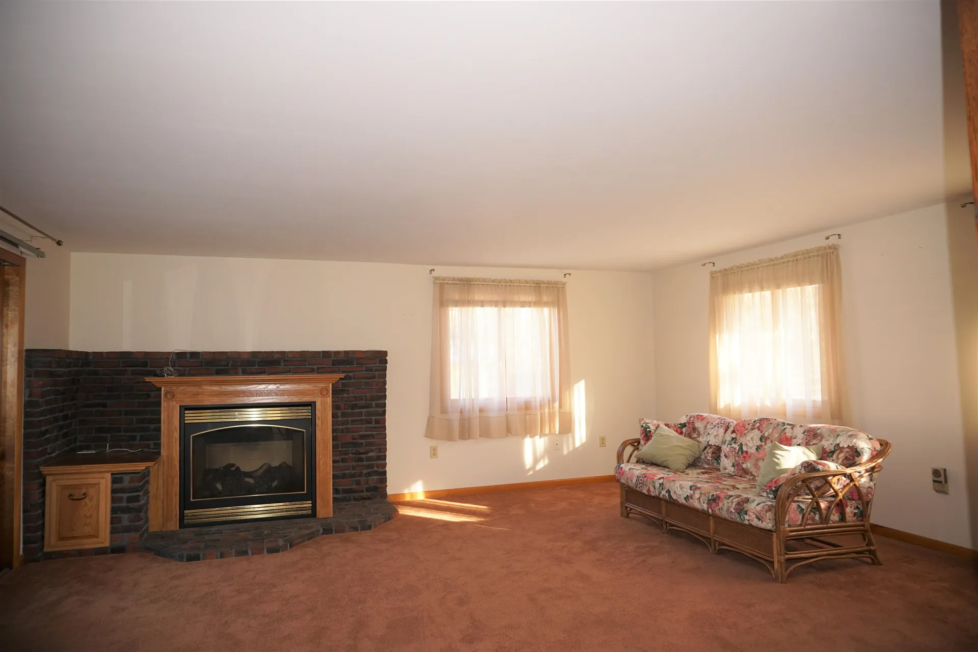76 Ridge Road Nashua NH 03062