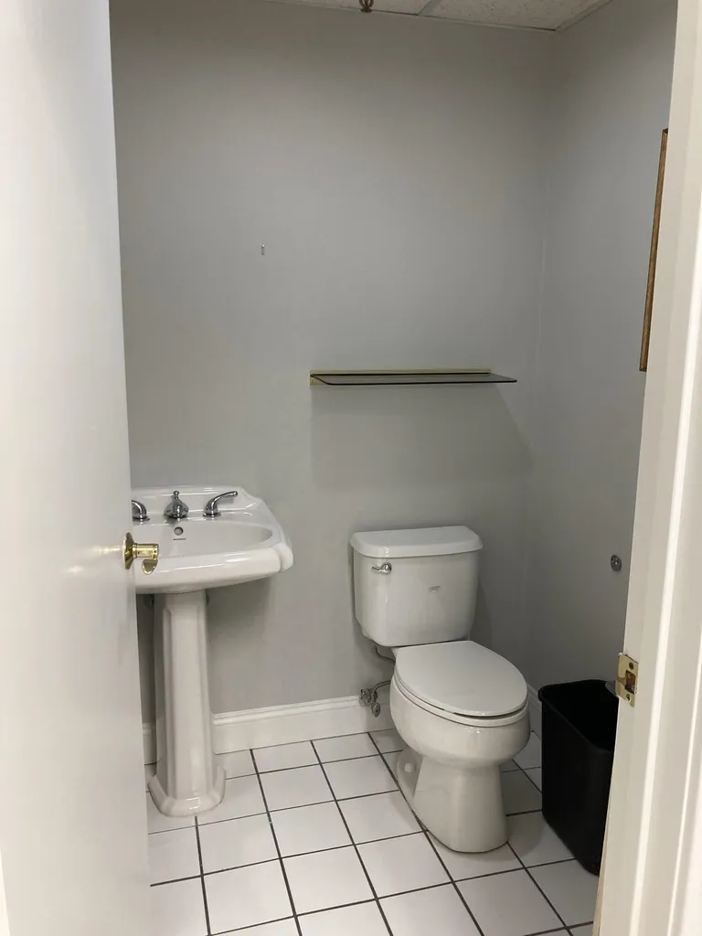 64 Lafayette Road North Hampton NH 03862