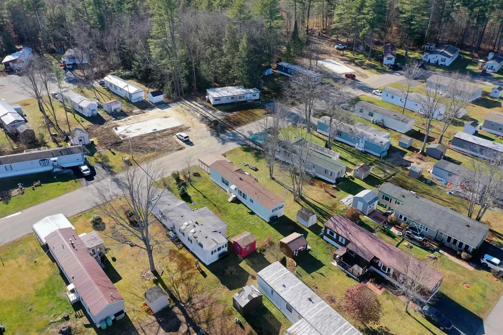 10 S Emperor Drive Concord NH 03303