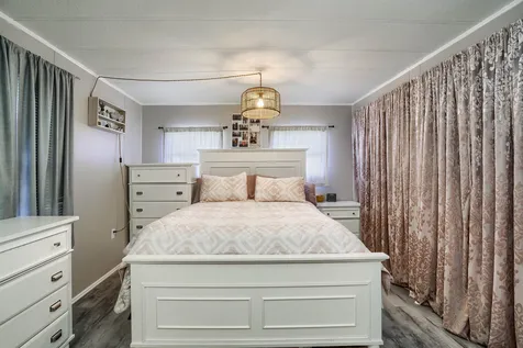 10 S Emperor Drive Concord NH 03303