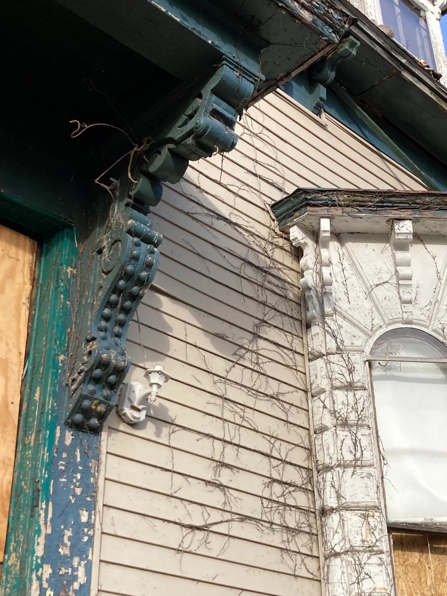 104 Harrison Street Manchester NH 03104