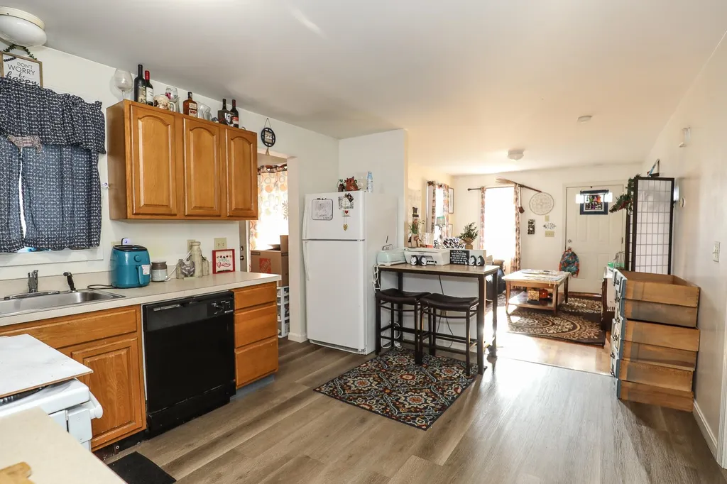 628 Grove Street Manchester NH 03103