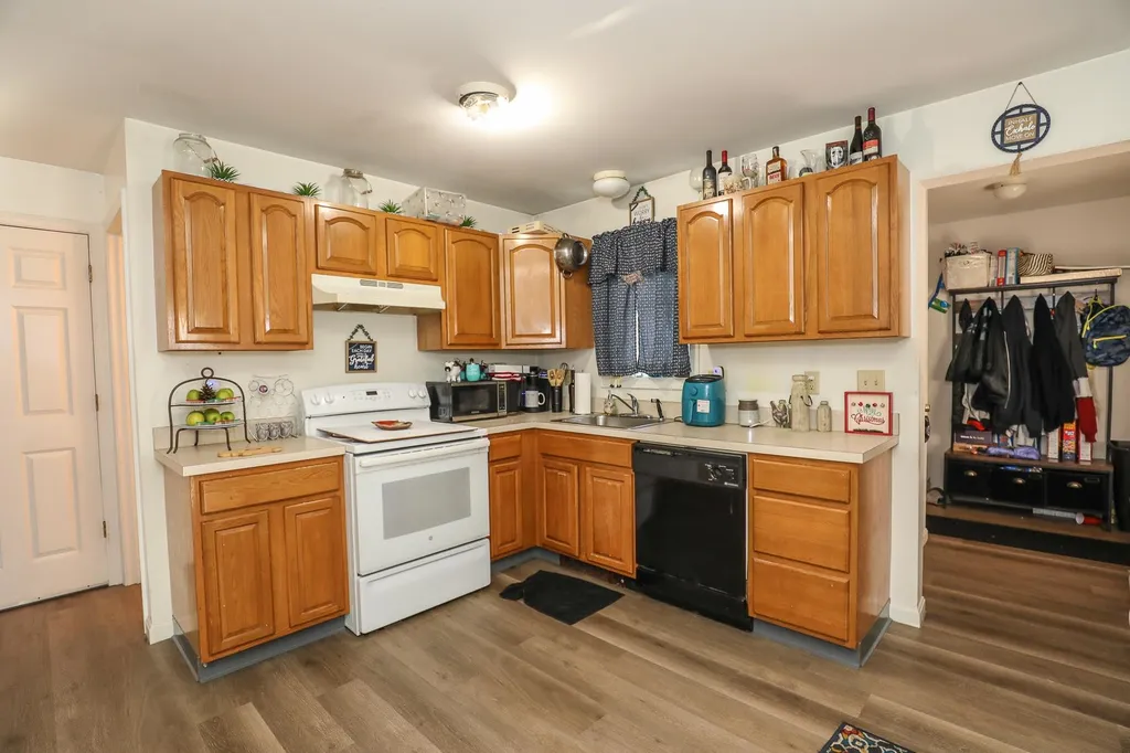 628 Grove Street Manchester NH 03103