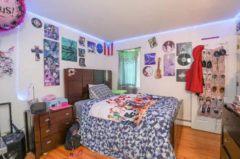 628 Grove Street Manchester NH 03103
