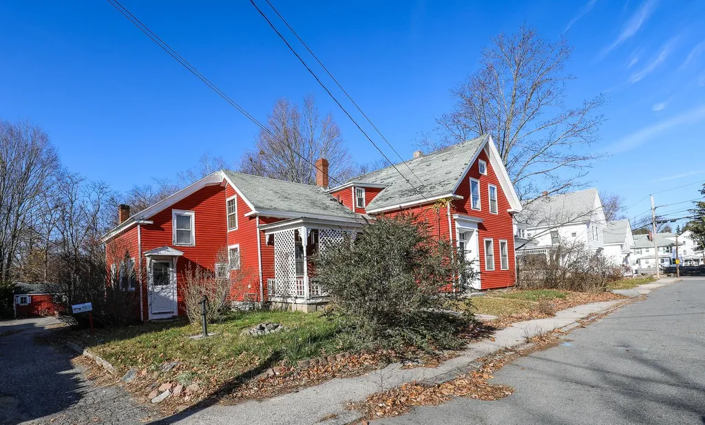 54 Abbott Street Nashua NH 03064