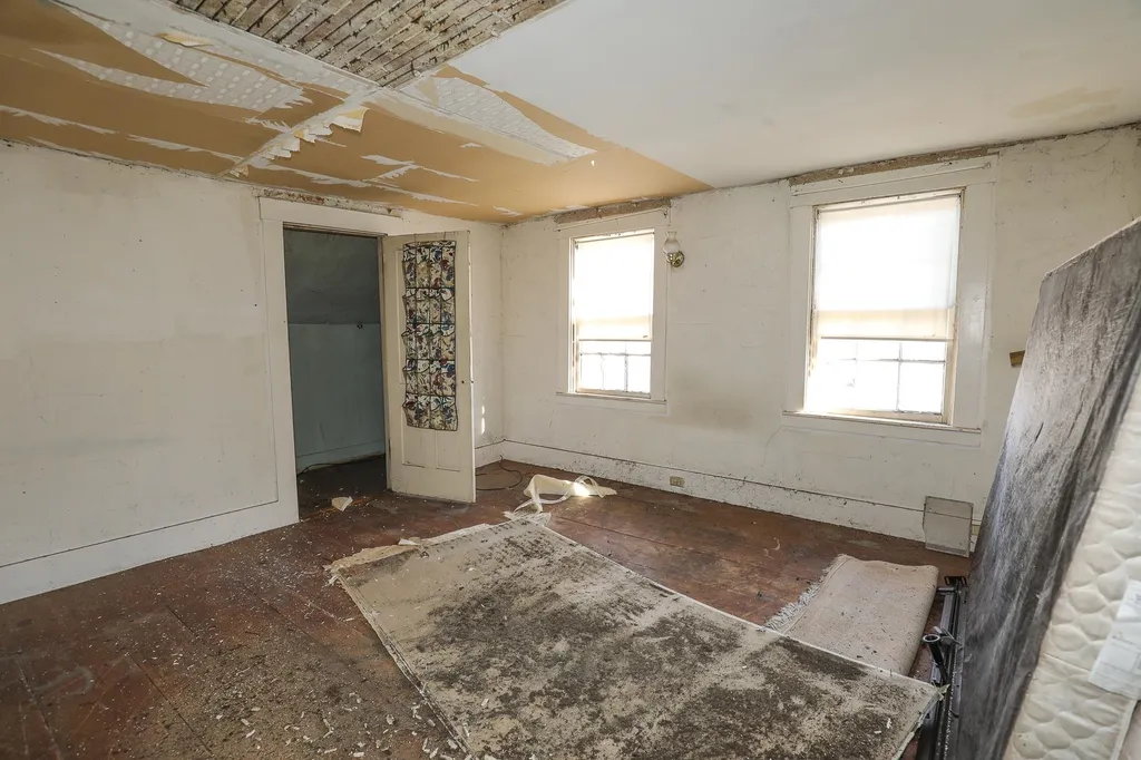 54 Abbott Street Nashua NH 03064