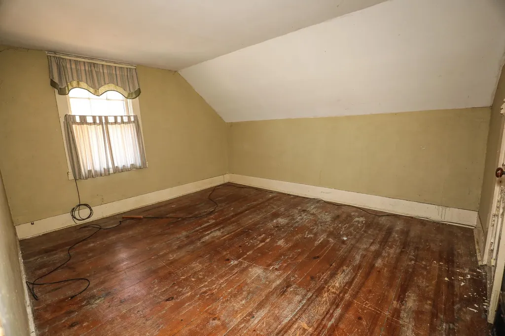 54 Abbott Street Nashua NH 03064